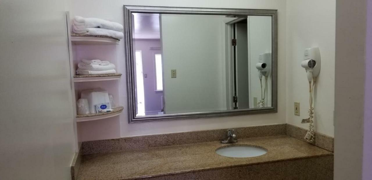 Budget Lodge 뉴포트 뉴스 외부 사진